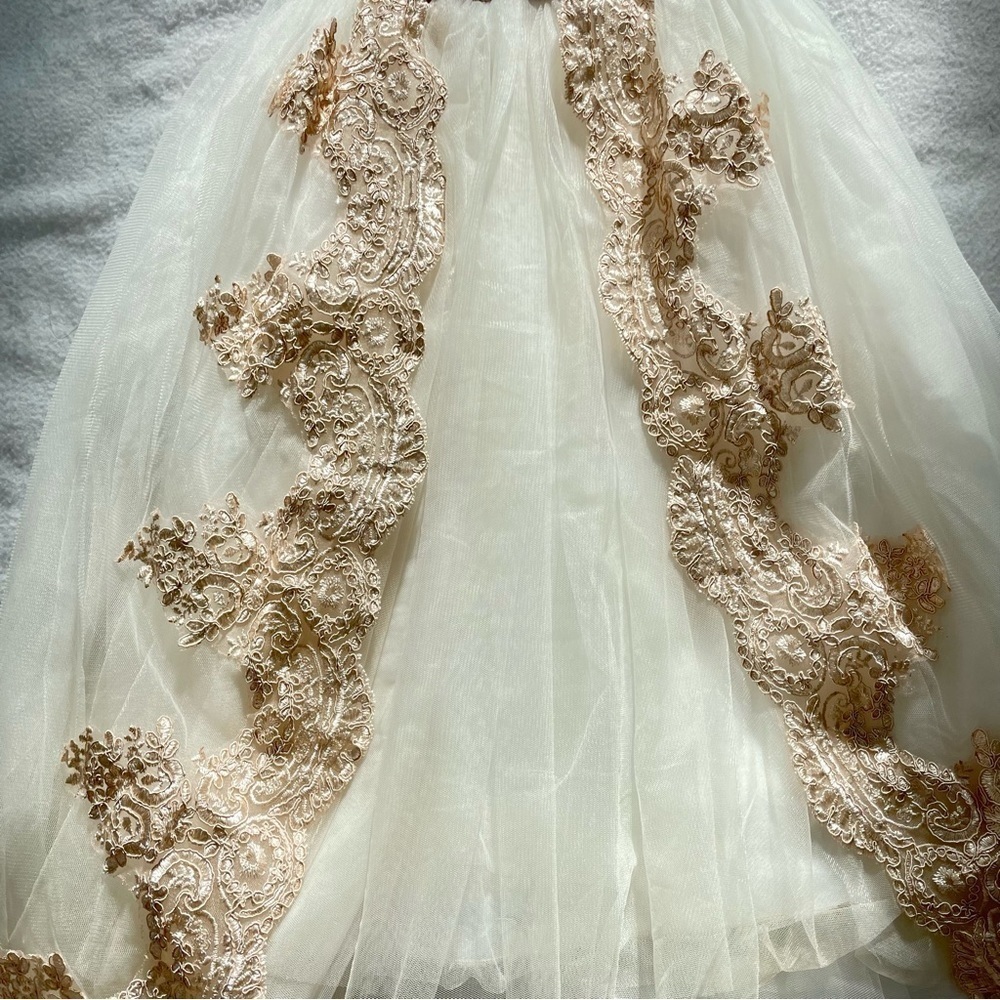 Girls satin, lace & tulle bridesmaid flower girl formal dress w/ train size 2-3 - Picture 12 of 12
